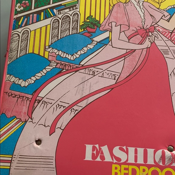 Vintage Barbie Doll Case Fashion Bedroom - Picture 4 of 8